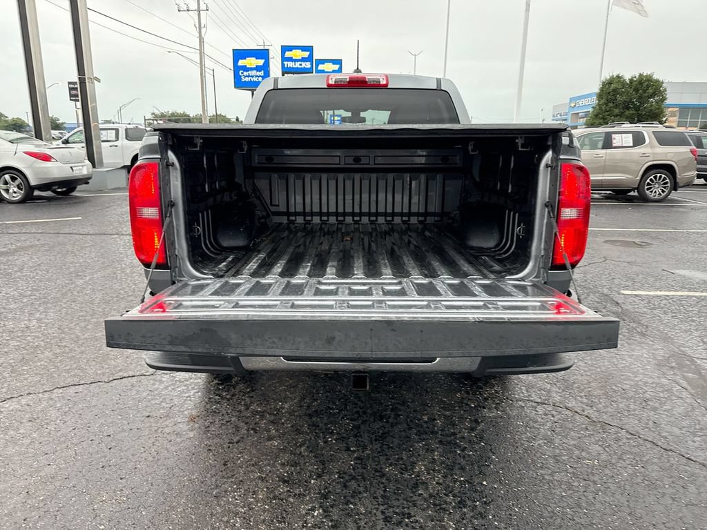 Used 2022 Chevrolet Colorado W/T AWD/4WD image 23