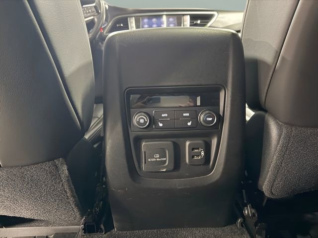 Used 2023 Buick Enclave Avenir w/ Trailering Package, 5000 lbs. image 33