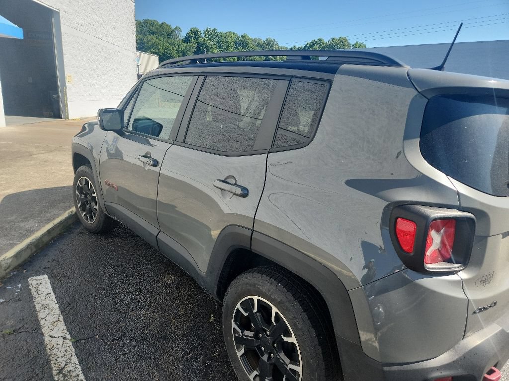 Used 2023 Jeep Renegade Trailhawk AWD/4WD image 6