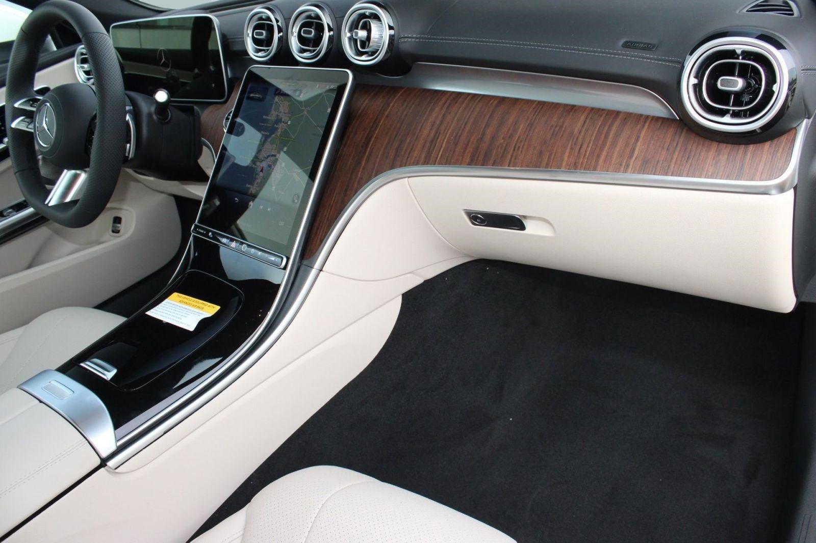 Used 2026 Mercedes-Benz CLE 300 4MATIC Coupe image 30