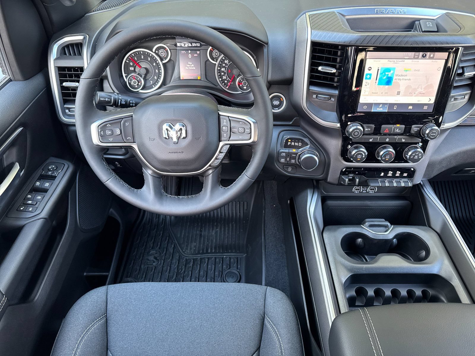 New 2026 RAM 1500 Big Horn AWD/4WD image 14