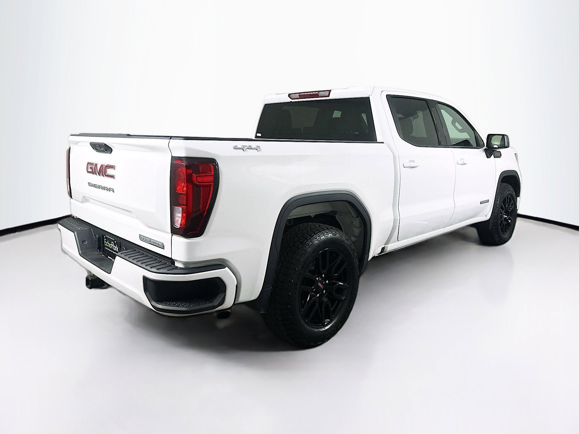Used 2024 GMC Sierra 1500 Elevation image 9