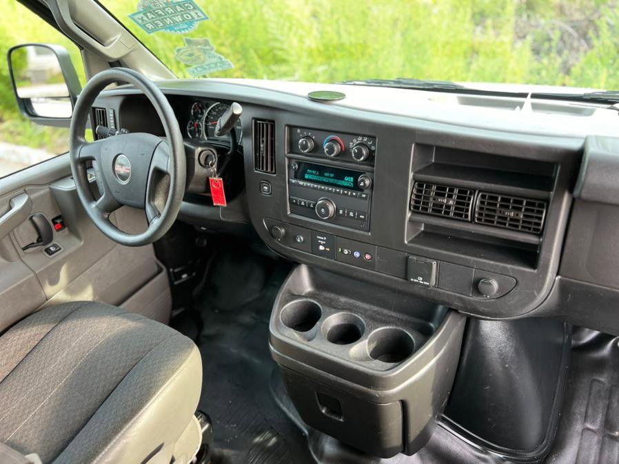 Used 2019 GMC Savana 2500 w/ Driver Convenience Package image 10