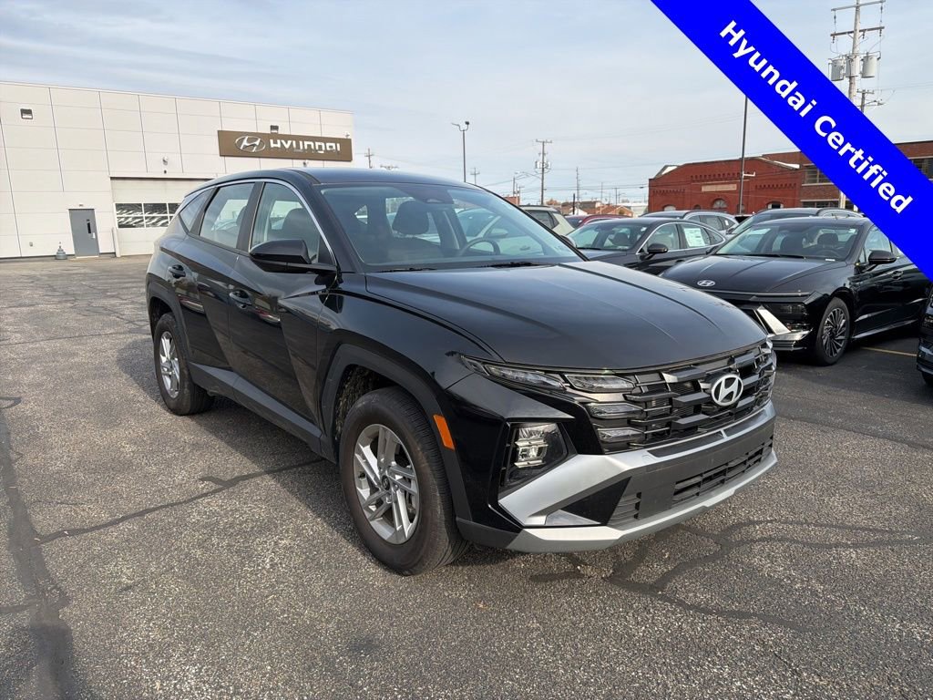 Used 2025 Hyundai Tucson SE