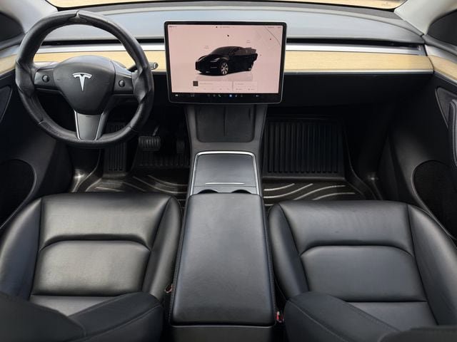 Used 2023 Tesla Model Y Long Range AWD/4WD image 10