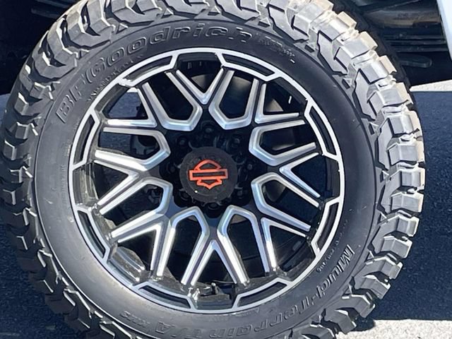 New 2026 Ford F250 Lariat w/ Black Appearance Package AWD/4WD image 37