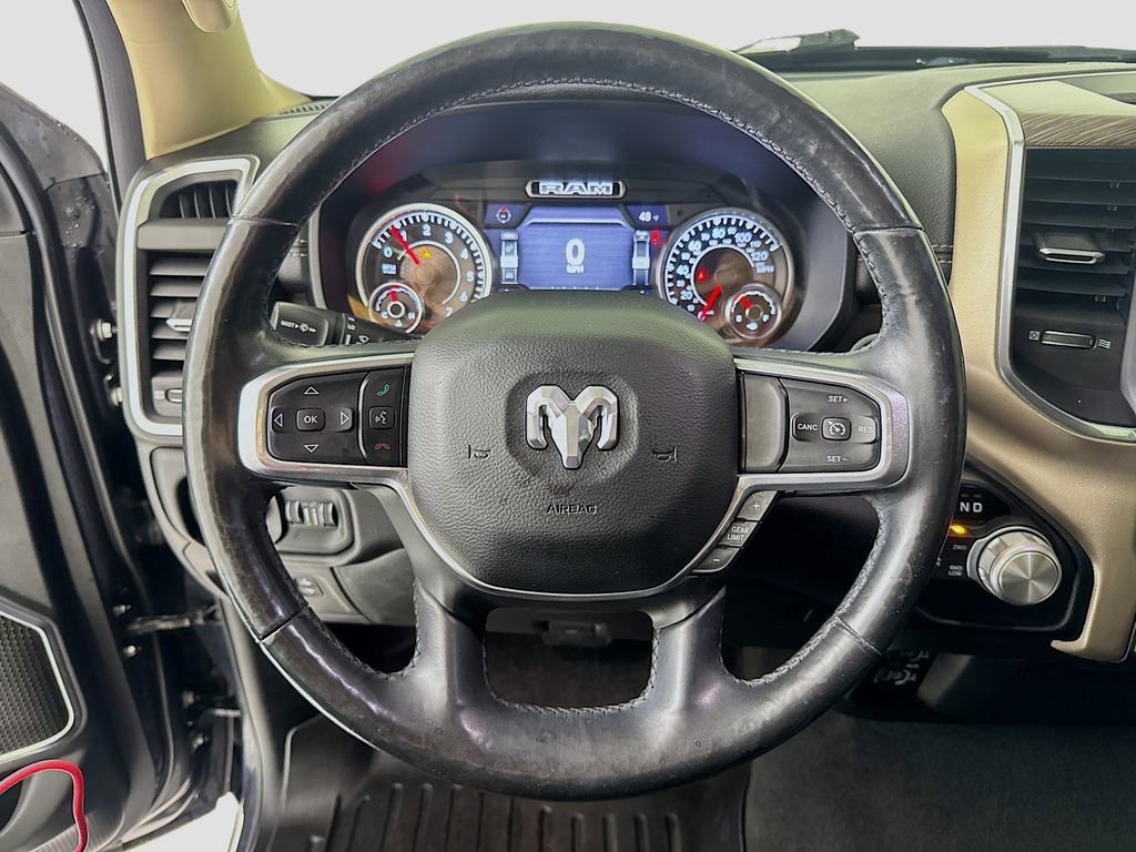 Used 2019 RAM 1500 Laramie AWD/4WD image 12