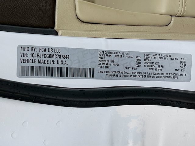 Used 2021 Jeep Grand Cherokee Overland AWD/4WD image 32