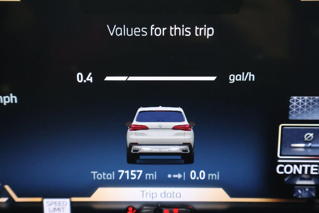 Used 2026 BMW X5 sDrive40i w/ Premium Package image 17