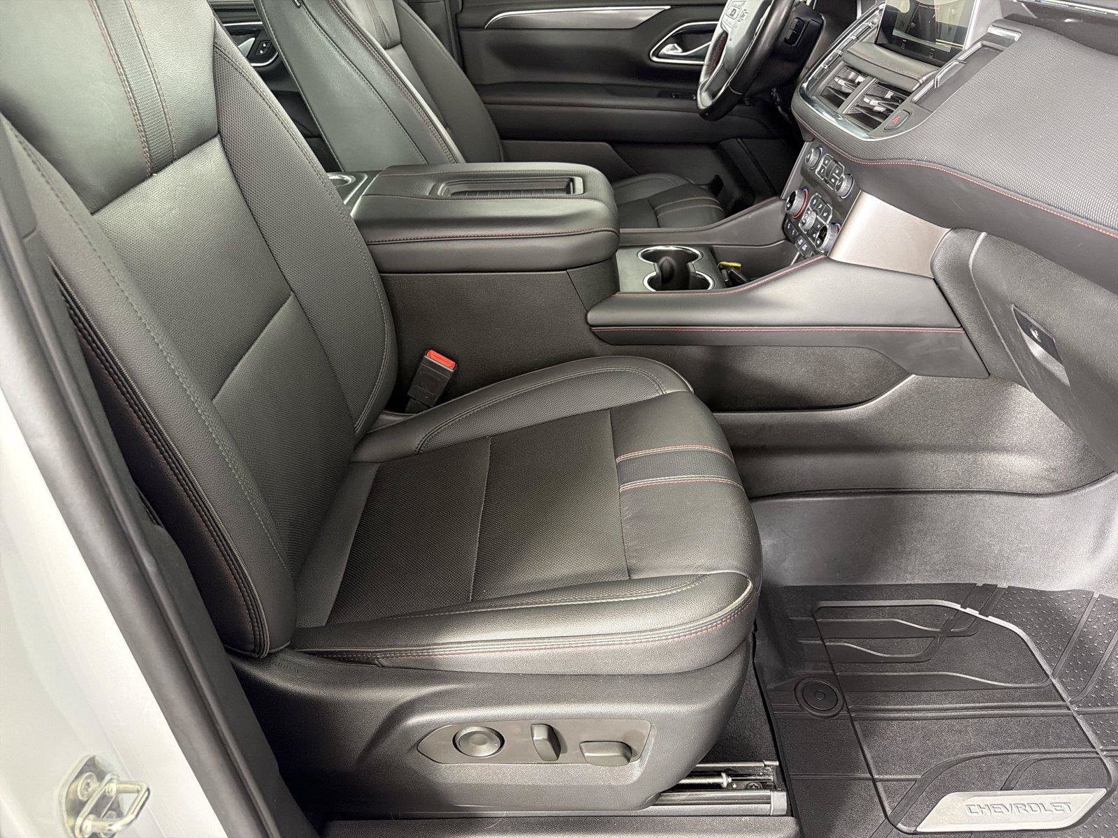 Used 2022 Chevrolet Tahoe RST RWD image 11