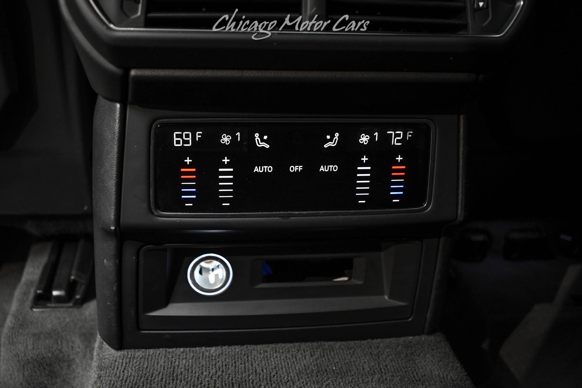 Used 2021 Lamborghini Urus AWD/4WD image 27