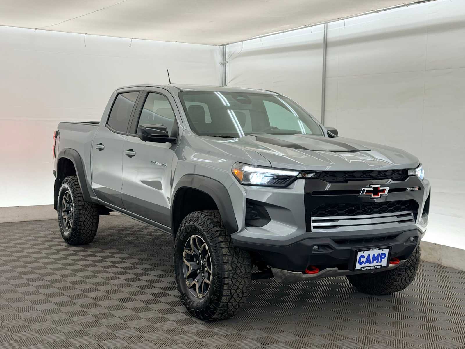 Used 2024 Chevrolet Colorado ZR2 w/ ZR2 Convenience Package III image 8