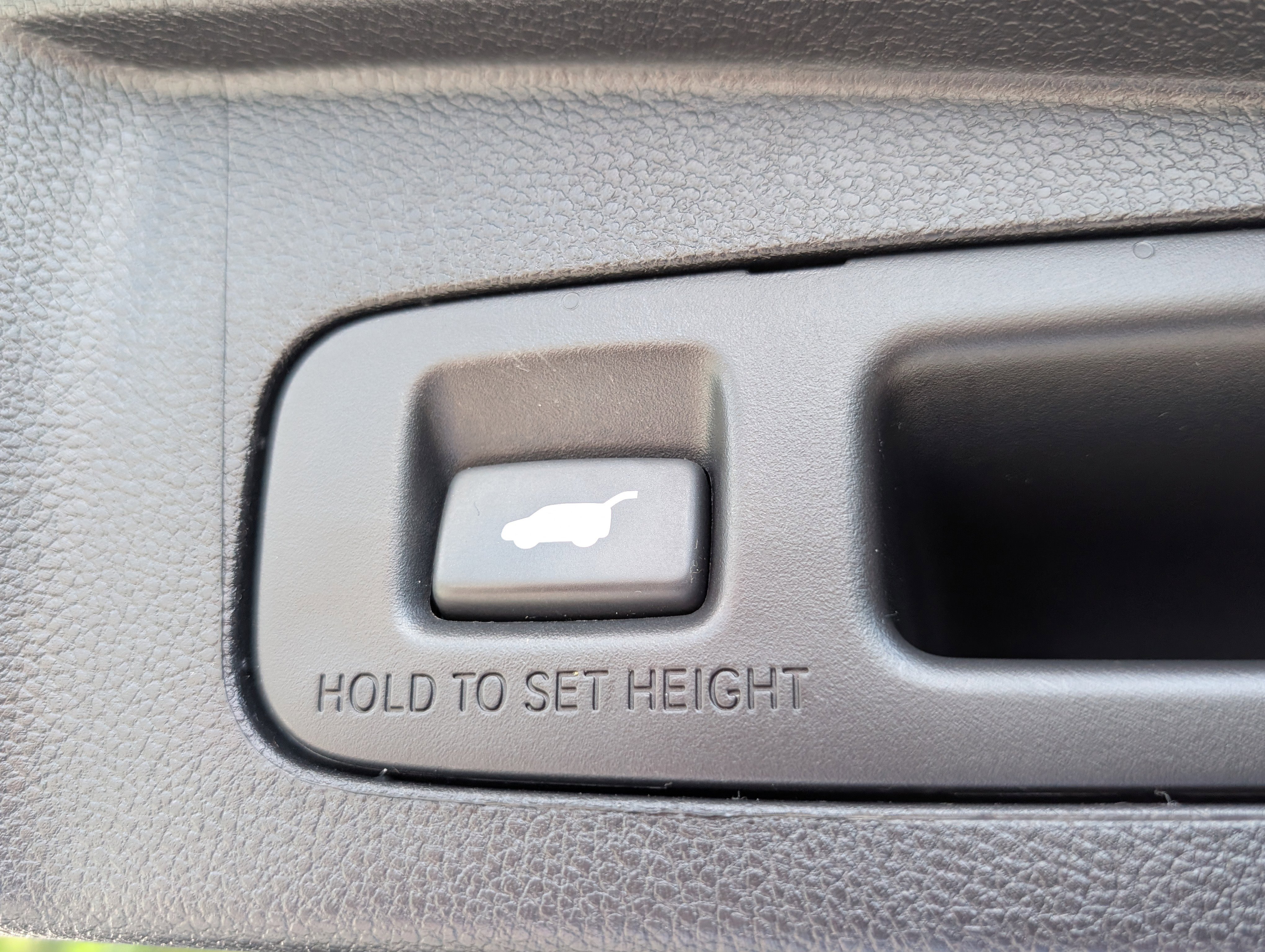 Used 2022 Honda CR-V Touring image 14