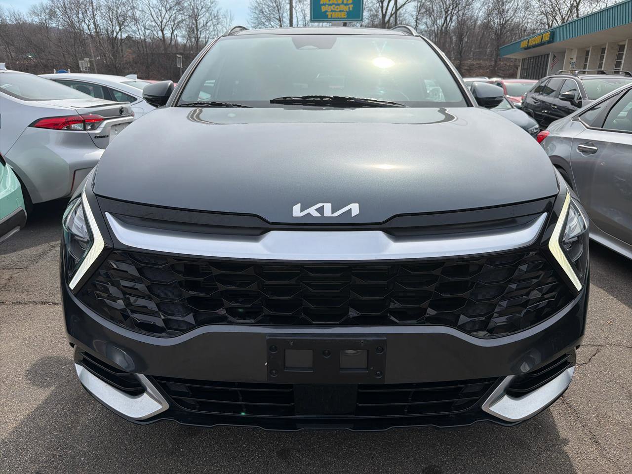 Used 2023 Kia Sportage SX image 2