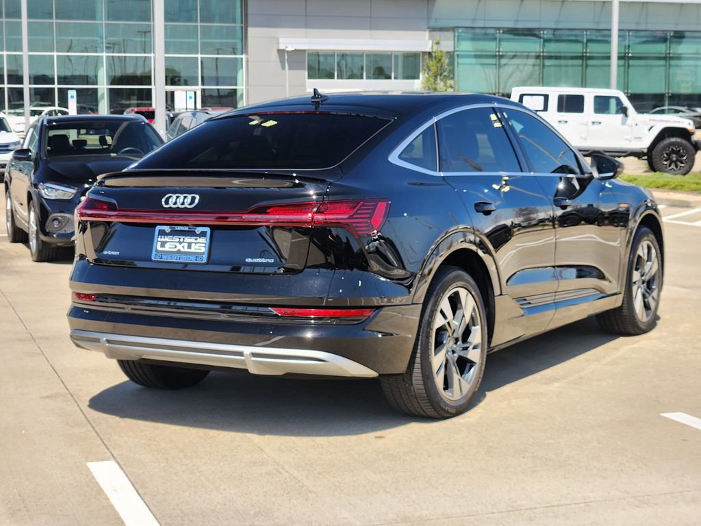 Used 2021 Audi e-tron Premium Plus w/ Premium Plus Package image 7