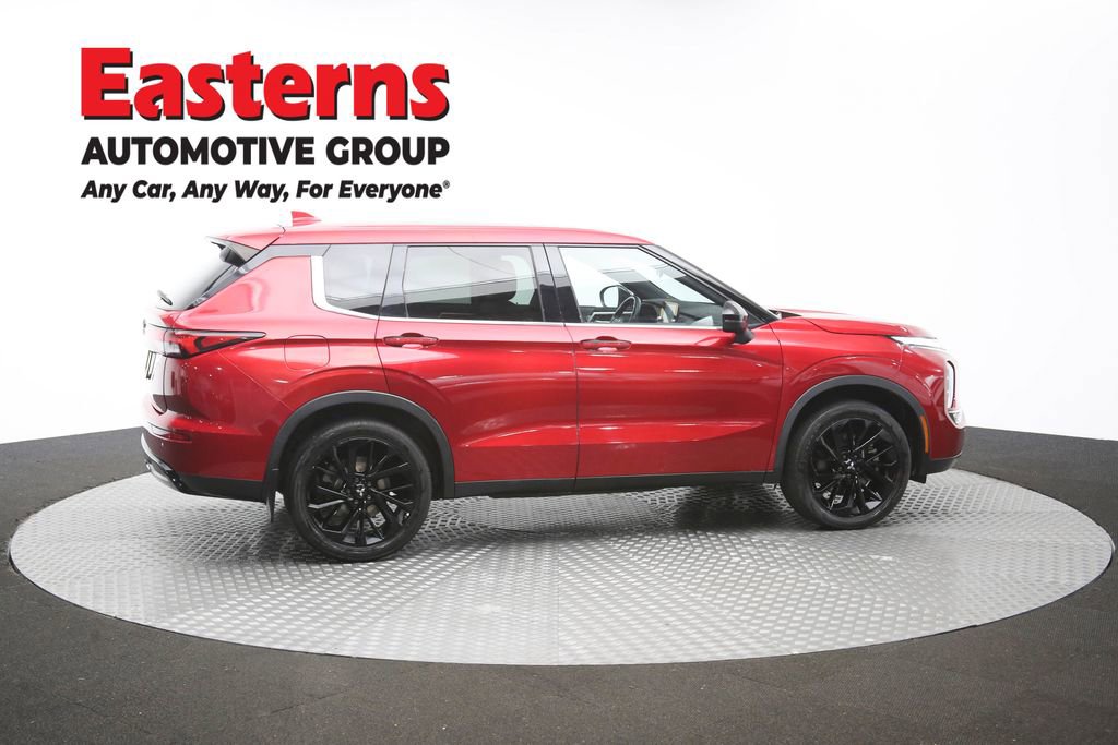 Used 2022 Mitsubishi Outlander SE FWD image 44
