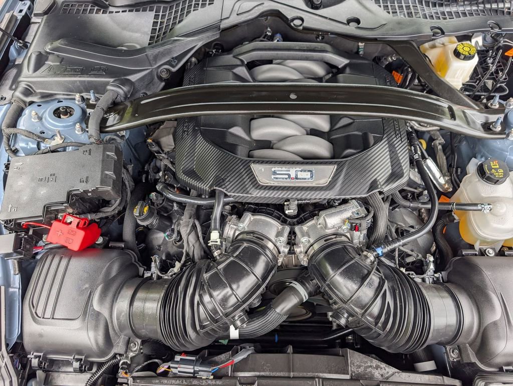 Used 2025 Ford Mustang GT Premium w/ GT Performance Package RWD image 20