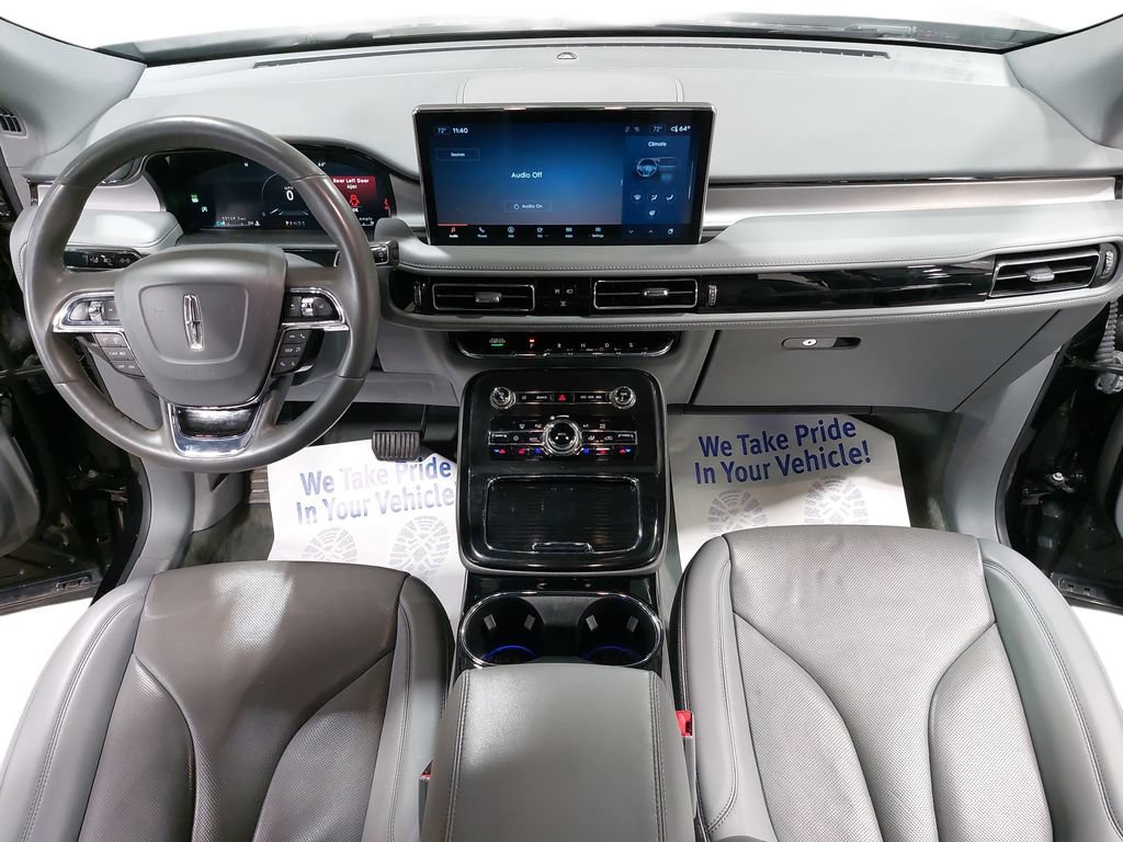 Used 2022 Lincoln Nautilus Reserve AWD/4WD image 9