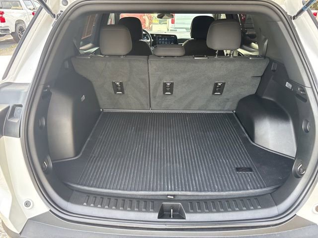 Used 2026 Chevrolet Equinox LT image 18