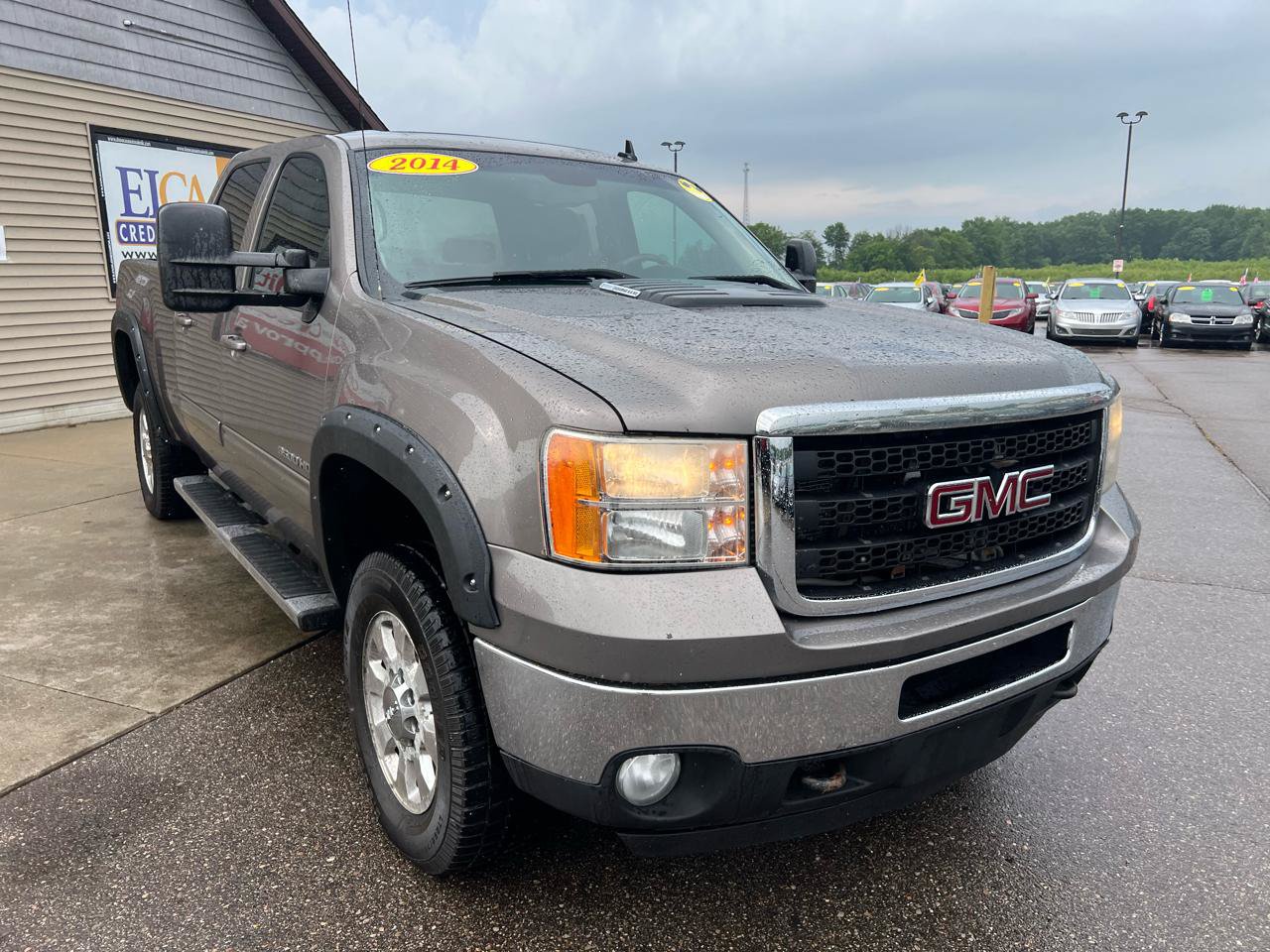 Used 2014 GMC Sierra 3500 SLT AWD/4WD image 3