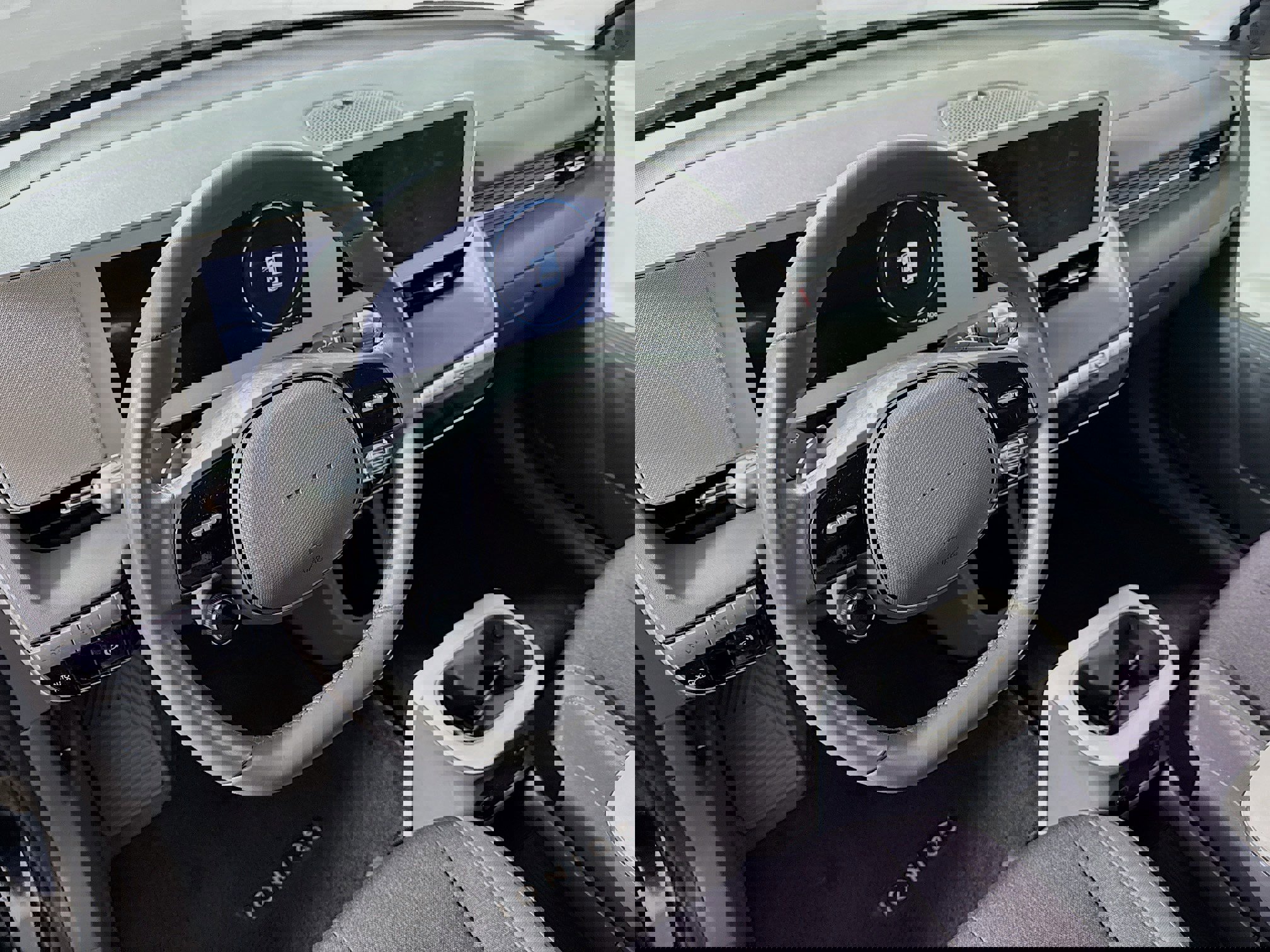 Used 2024 Hyundai Ioniq 5 SE image 12