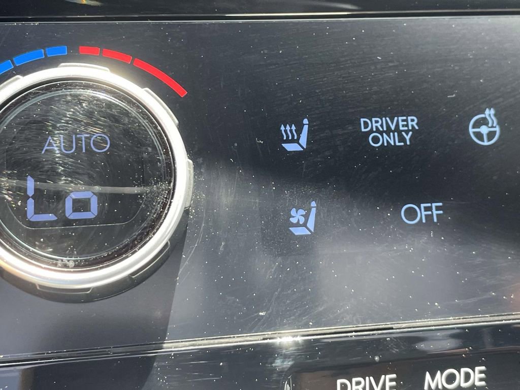 Used 2025 Hyundai Santa Fe Calligraphy FWD image 24