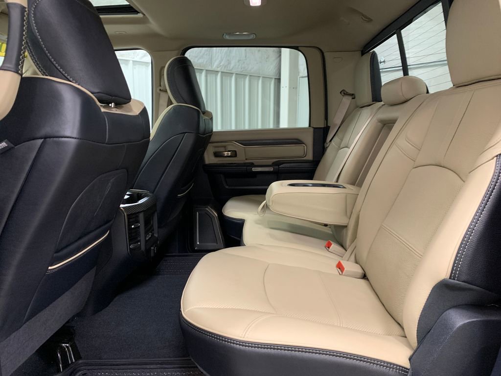 Used 2020 RAM 3500 Limited AWD/4WD image 18