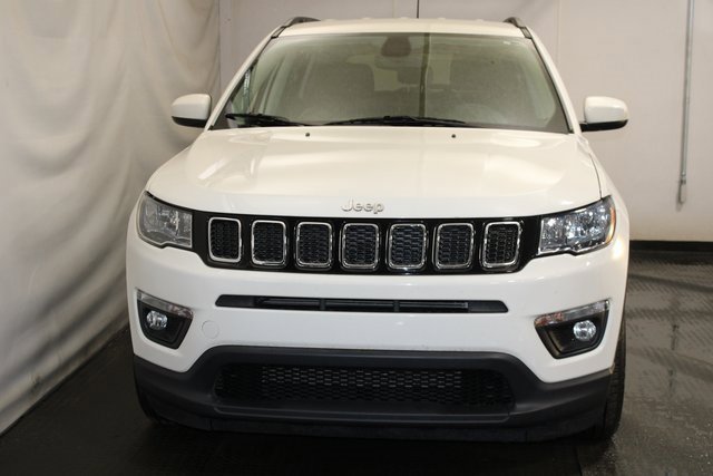 Used 2019 Jeep Compass Latitude image 3
