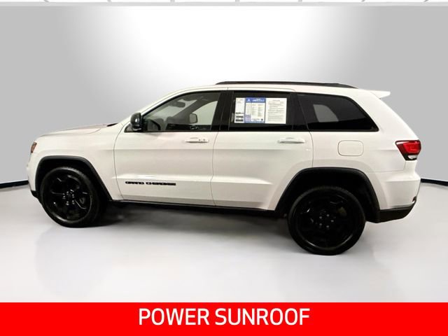 Used 2018 Jeep Grand Cherokee Laredo video 3