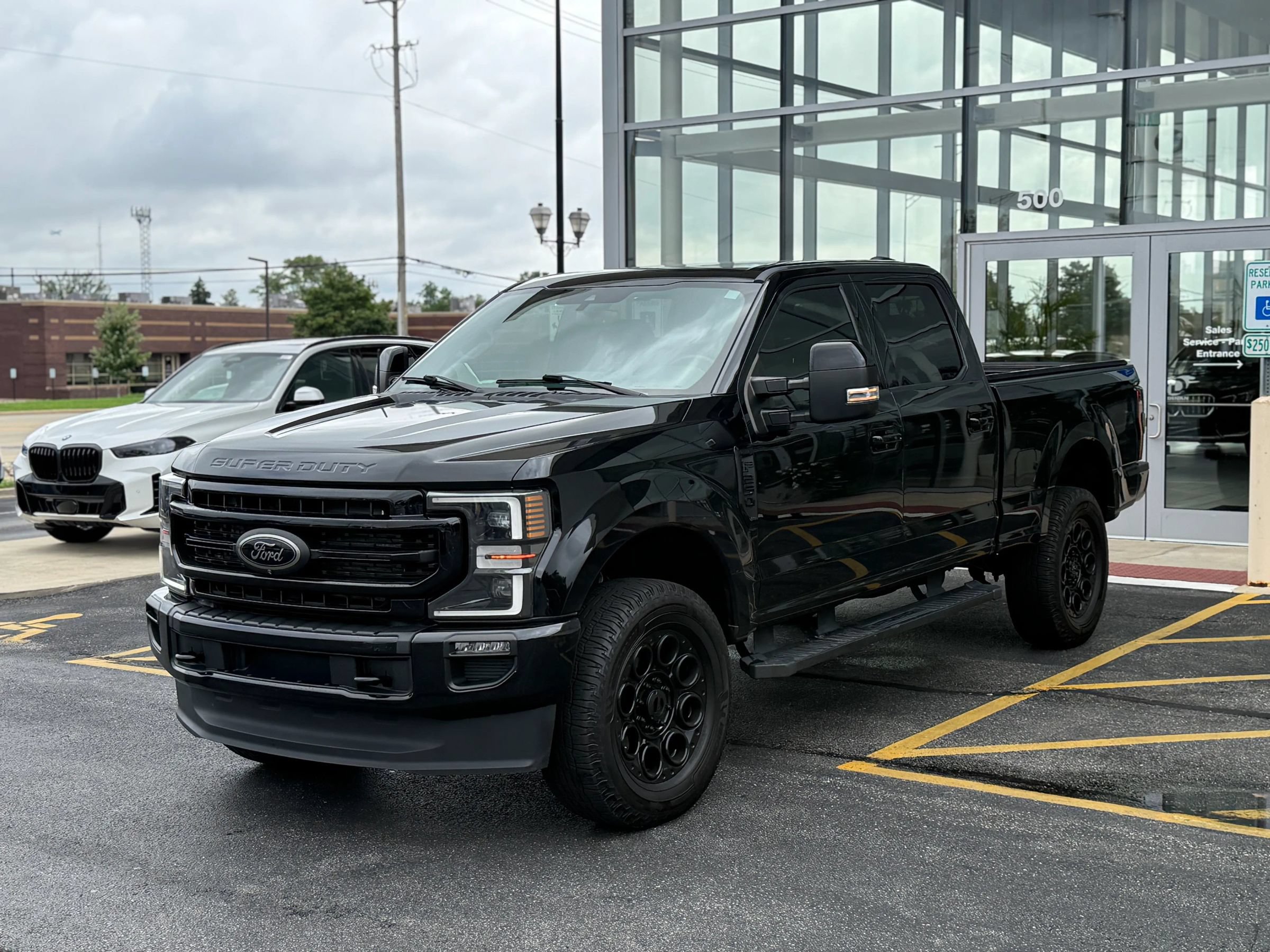 Used 2022 Ford F250 Lariat w/ Lariat Ultimate Package AWD/4WD image 3