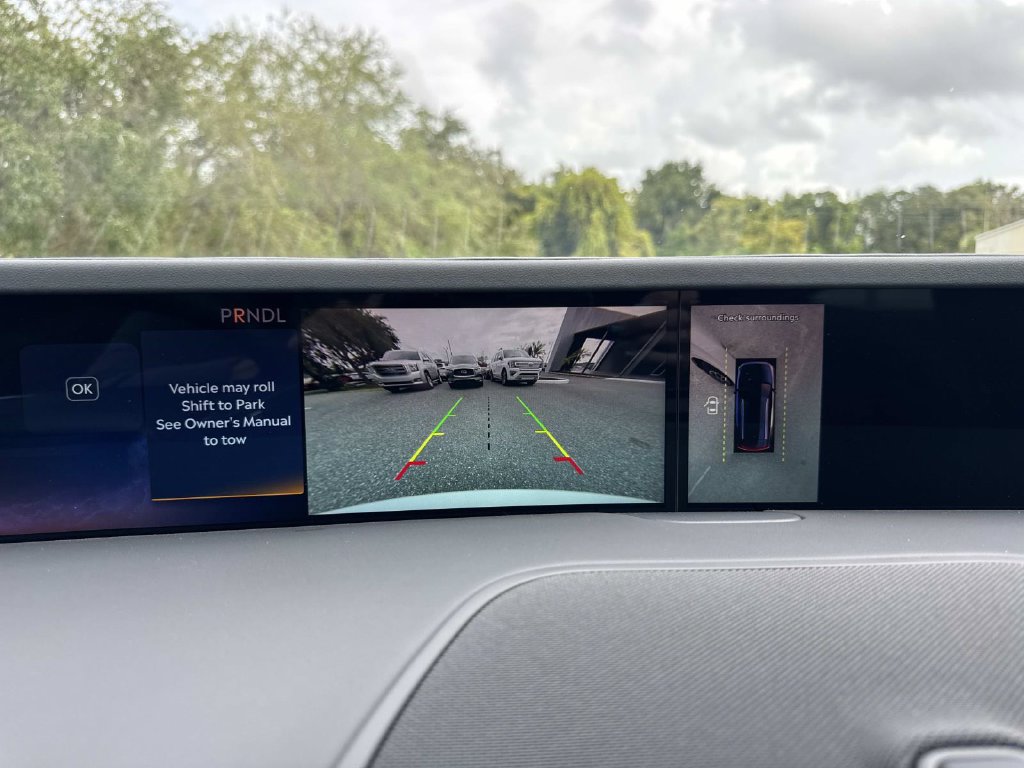 New 2026 Lincoln Nautilus Reserve AWD/4WD image 24