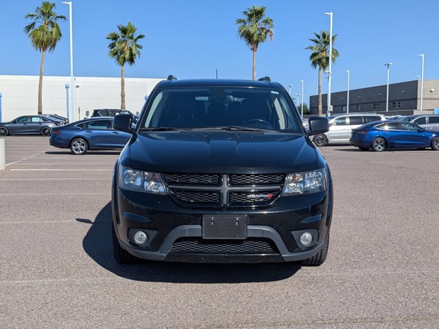 Used 2019 Dodge Journey SE w/ Premium Group image 2