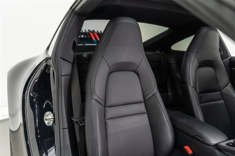 Used 2024 Porsche 911 Carrera RWD image 50