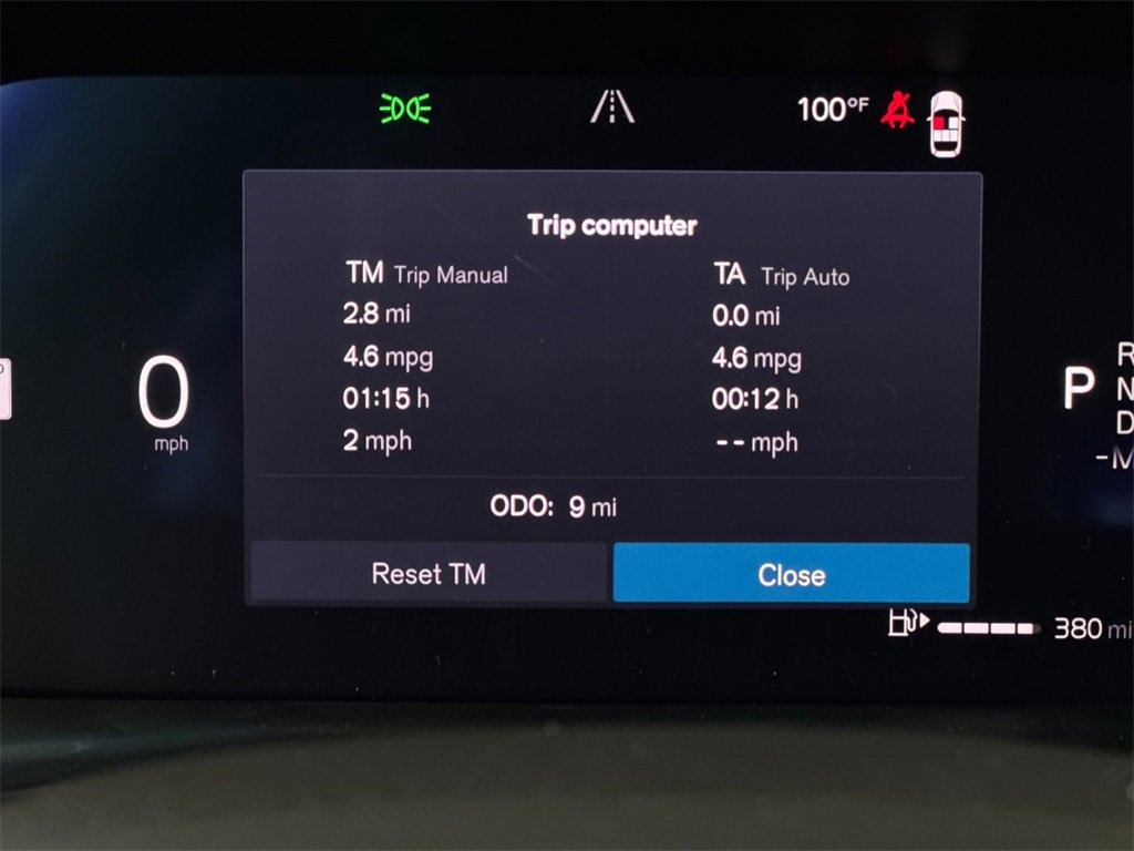 New 2026 Volvo XC40 B5 Plus w/ Protection Package Premier image 26