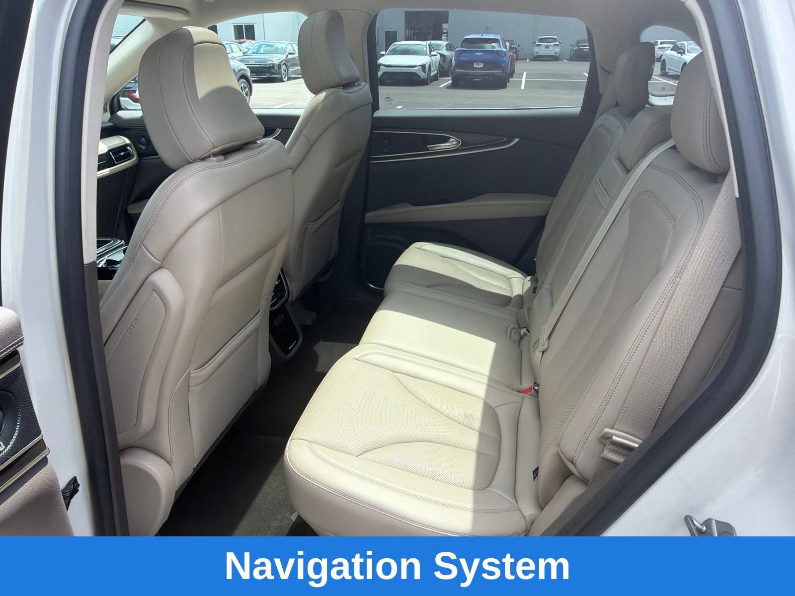 Used 2022 Lincoln Nautilus Reserve w/ Equipment Group 201A AWD/4WD image 20