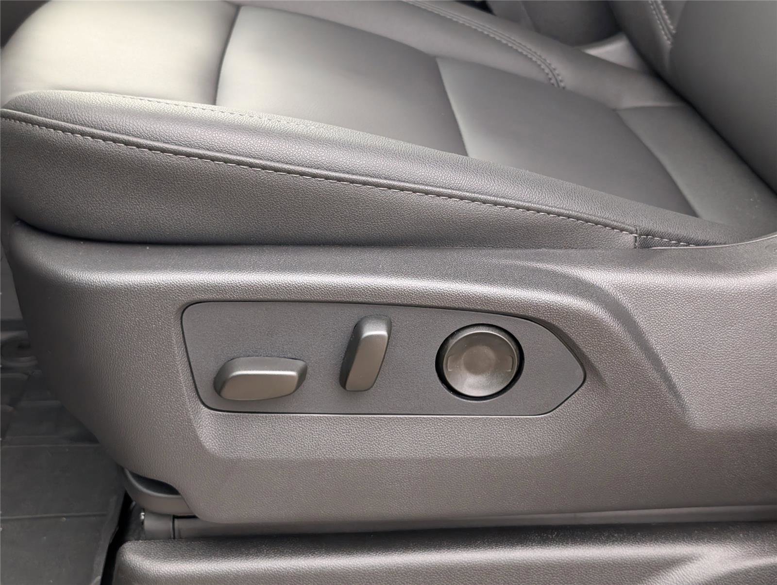 New 2026 Chevrolet Tahoe LT w/ Comfort Package image 12