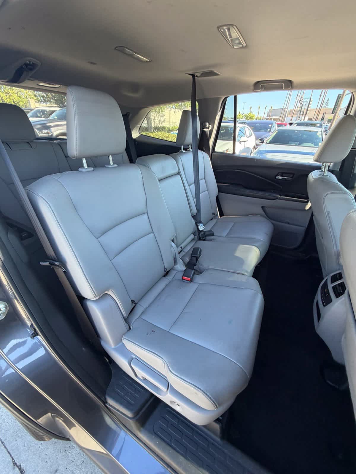 Used 2017 Honda Pilot EX-L image 12