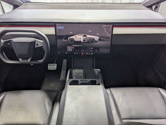 Used 2025 Tesla Cybertruck AWD Crew Cab image 6