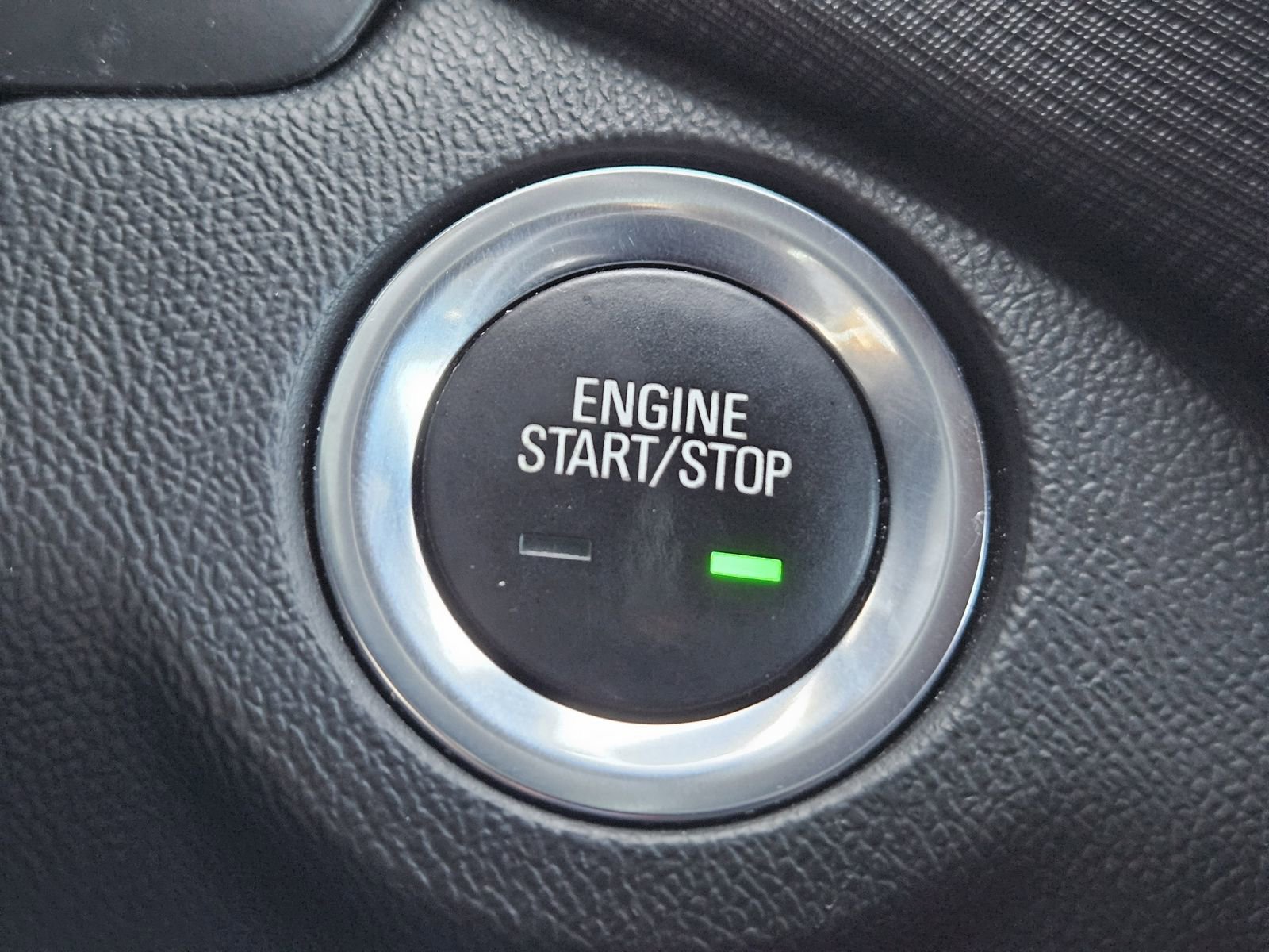 Used 2022 Chevrolet Equinox RS image 23