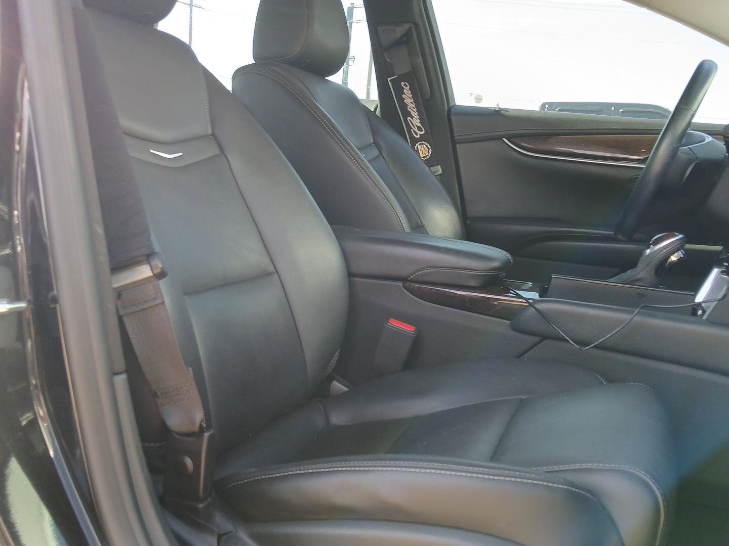 Used 2016 Cadillac XTS Luxury w/ Driver Awareness Package FWD image 12