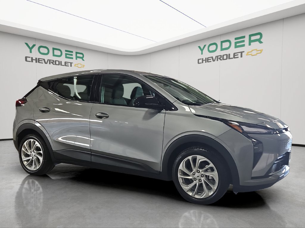 New 2027 Chevrolet Bolt LT w/ Comfort Package FWD image 2