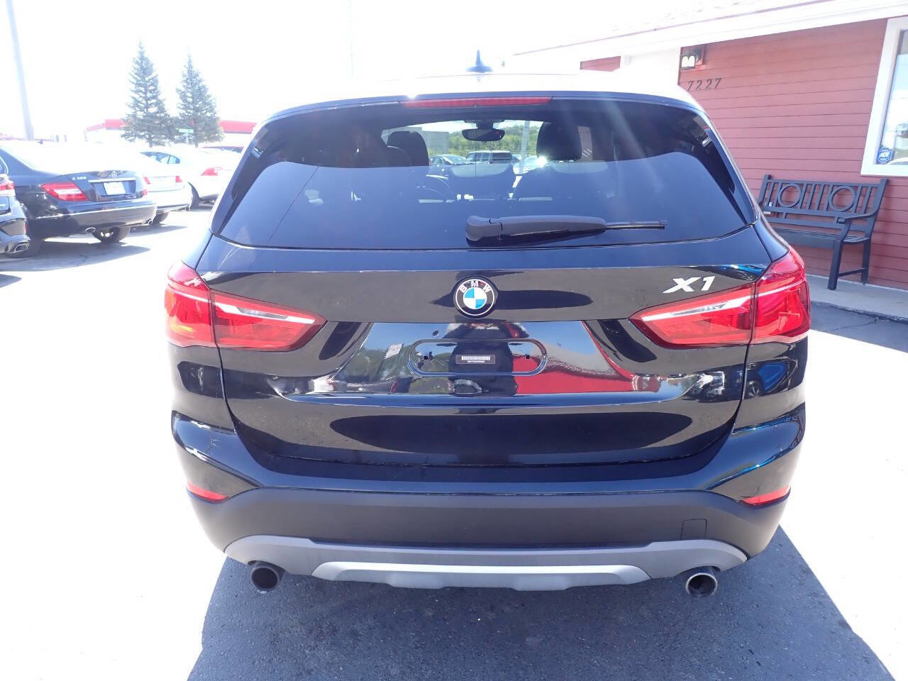 Used 2016 BMW X1 xDrive28i AWD/4WD image 5