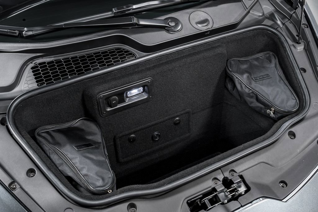 Used 2023 Lamborghini Huracan EVO image 44