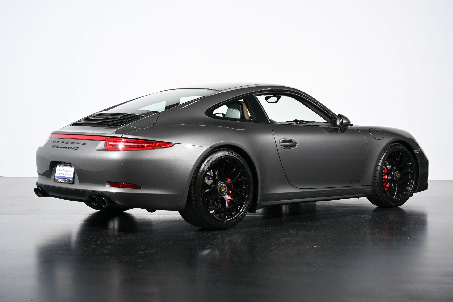 Used 2015 Porsche 911 Carrera 4 GTS AWD/4WD image 3