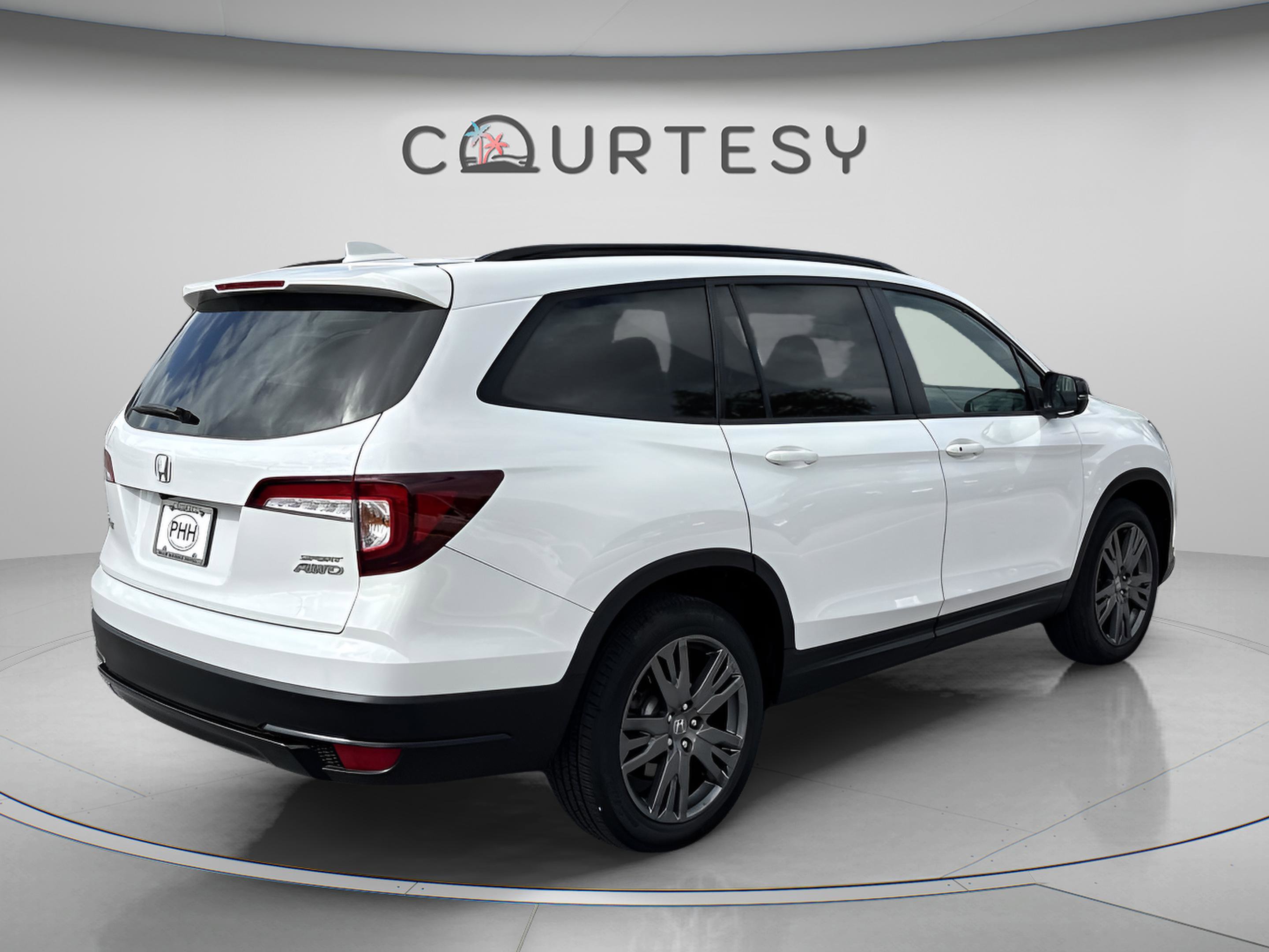 Used 2022 Honda Pilot Sport image 7