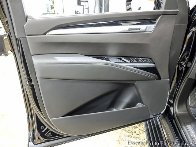Certified 2026 Cadillac Escalade ESV Sport w/ LPO, ONYX Package AWD/4WD image 24