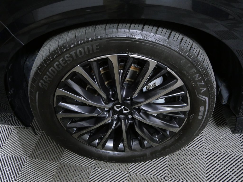 Certified 2025 INFINITI QX80 Autograph AWD/4WD image 12