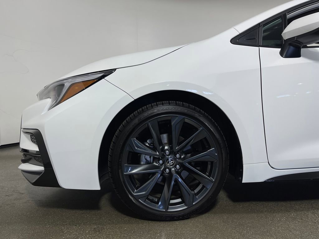 Certified 2025 Toyota Corolla SE w/ Convenience Package image 11