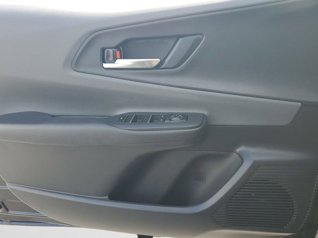 Certified 2026 Toyota Prius XLE FWD image 21