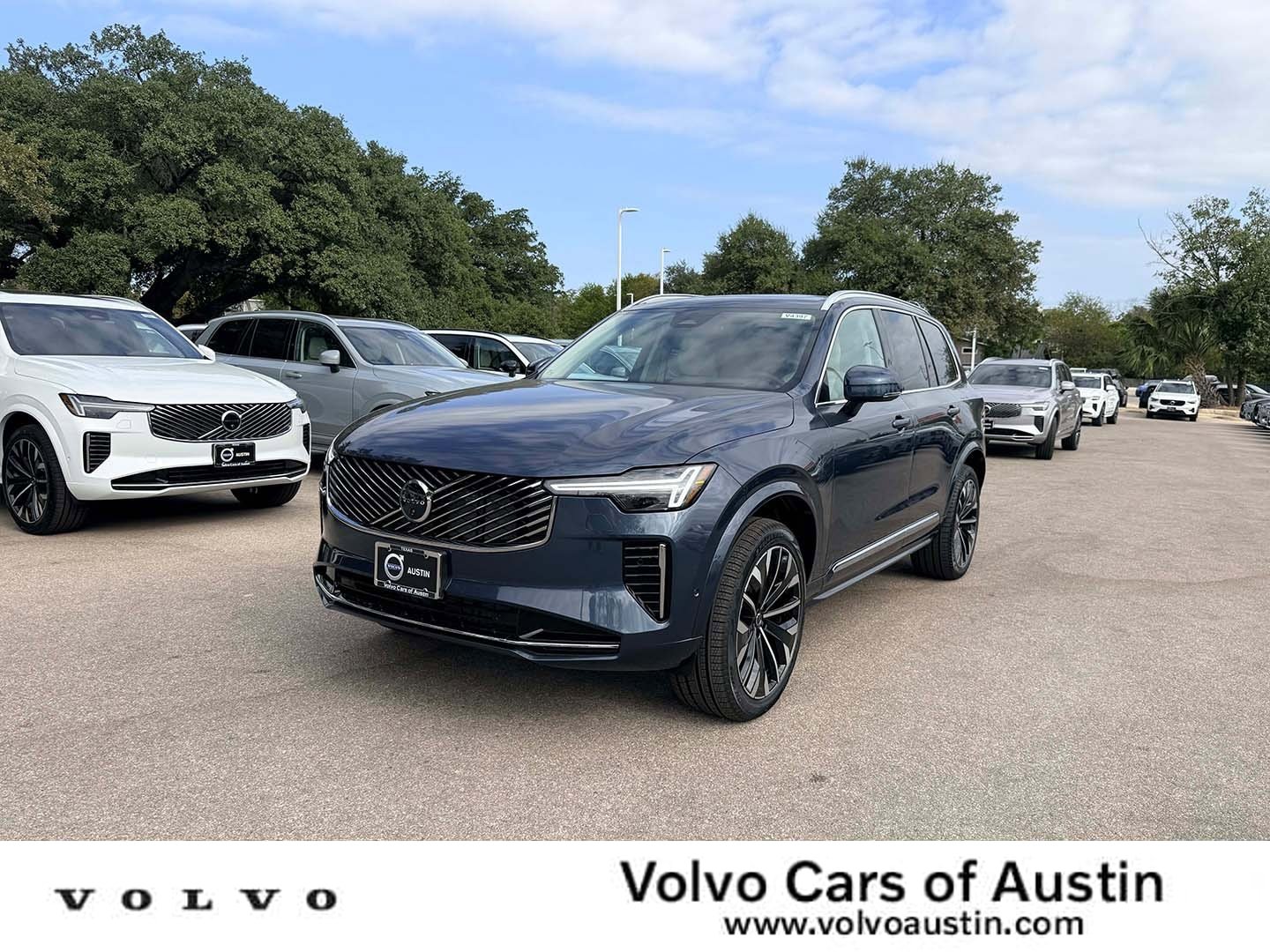 New 2026 Volvo XC90 B6 Ultra w/ Protection Package